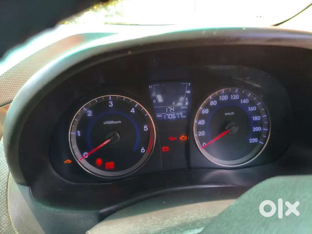 Hyundai Verna Crdi 2015