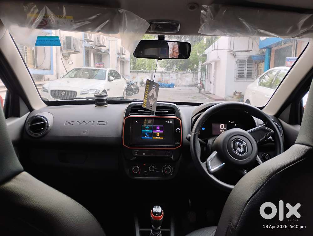 Renault Kwid 1.0 Climber (o) Dual Tone, 2022, Petrol