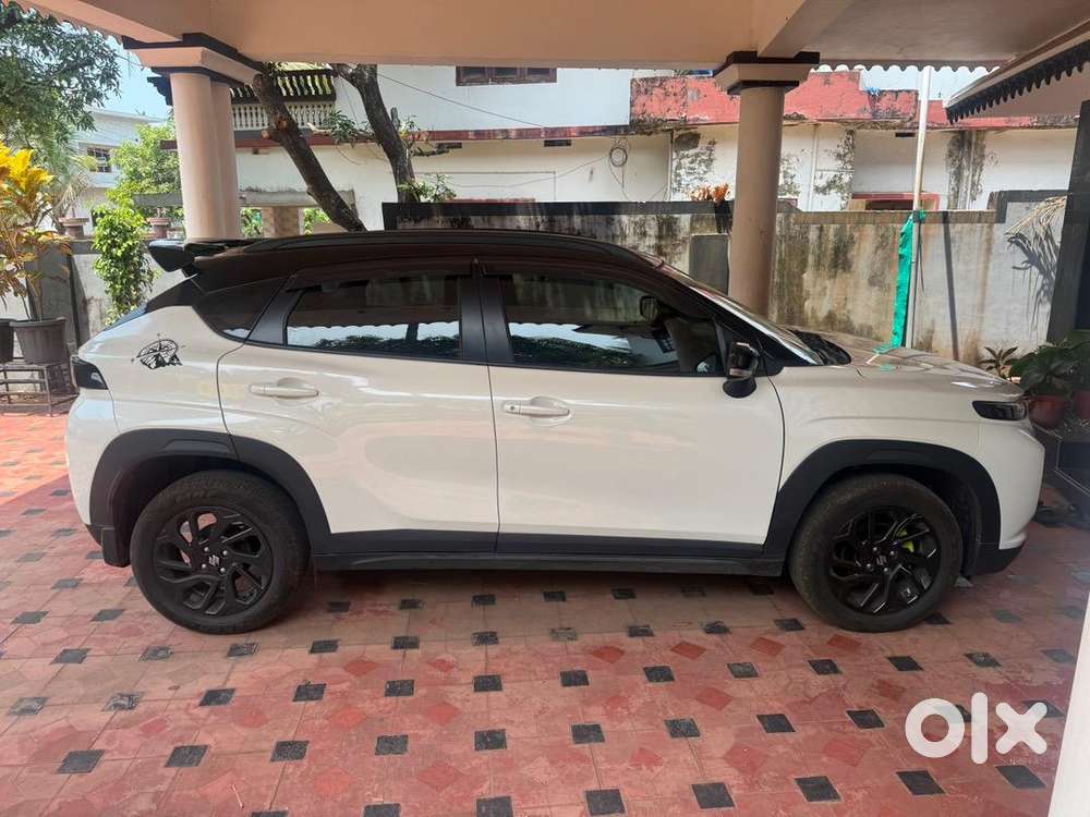Maruti Suzuki Fronx 2024 Petrol Well Maintained