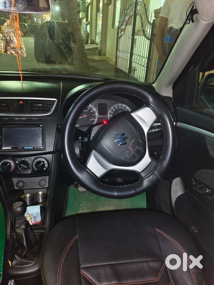 Maruti Suzuki Swift Vxi Optional, 2013, Petrol