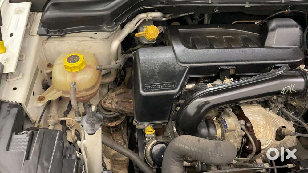 Mahindra Xuv300 W8 (o) 1.5 Diesel Amt, 2022, Diesel