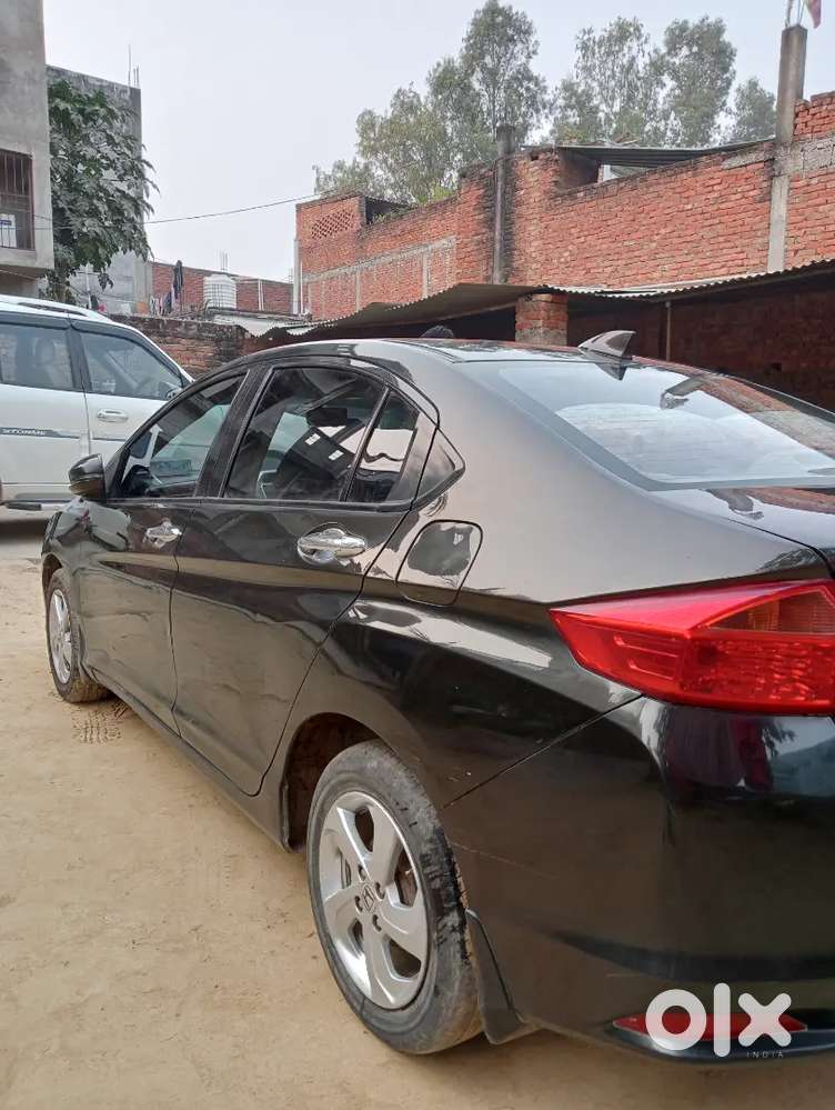 Honda City 2015 Diesel Well Maintained