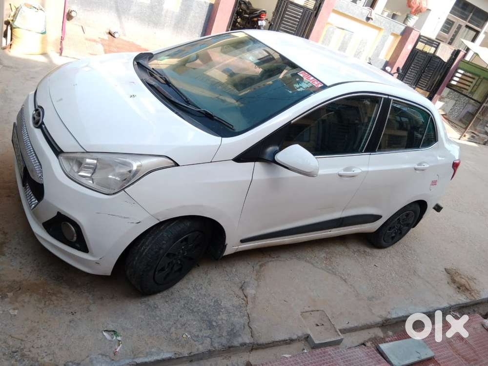 Hyundai Xcent 2016 Diesel 120000 Km Driven