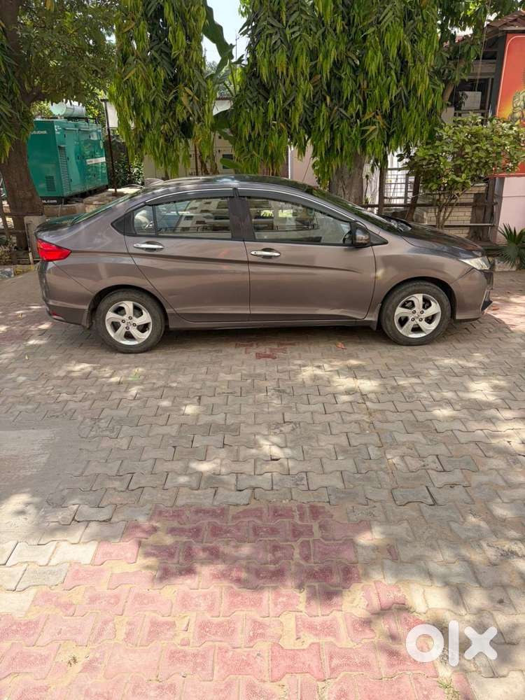 Honda City 2015 Diesel Well Maintained