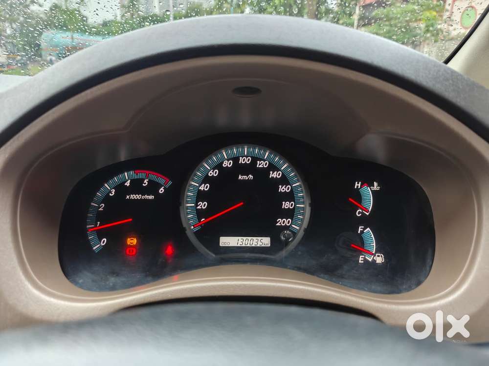 Toyota Innova 2.5 Vx 8 Str, 2015, Diesel
