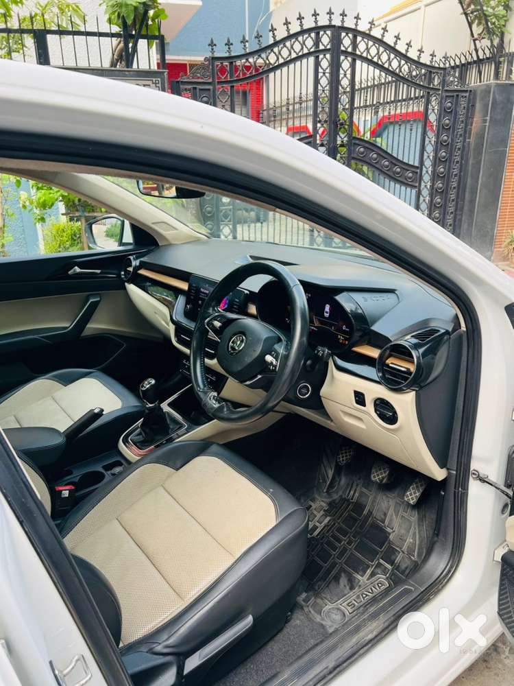 Skoda Slavia Top Model 2022 100% Company Maintained