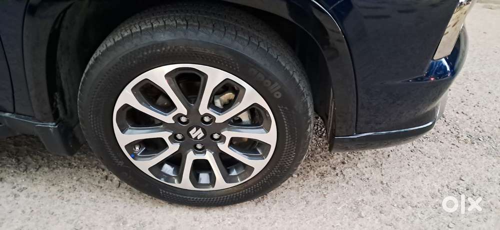 Maruti Suzuki Grand Vitara 1.5 Alpha Plus Intelligent Hybrid Ecvt, 2..