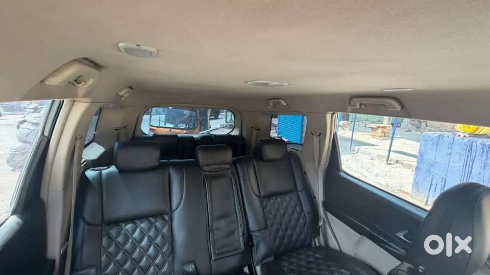 Mahindra Xuv500 2017 Diesel Automatic Good Condition Vehicle