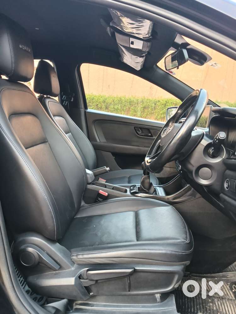 Tata Altroz 1.2 Xz Plus Dark Edition, 2021, Petrol
