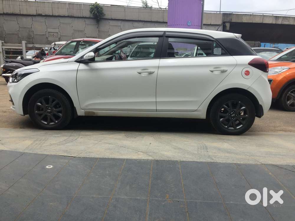 Hyundai I20 Sportz 1.2 Mt, 2019, Petrol
