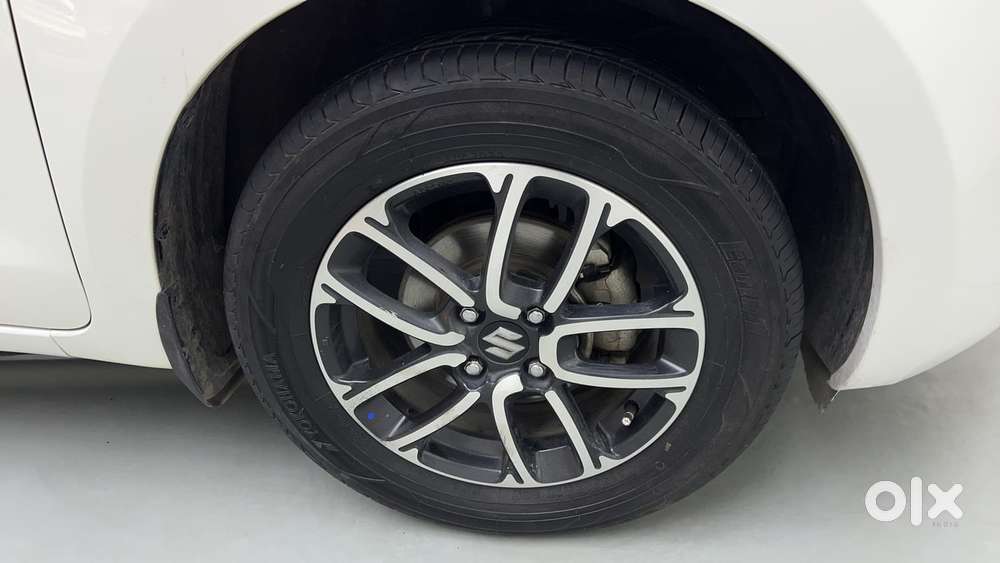 Maruti Suzuki Swift Zxi Plus Amt Dual Tone, 2022, Petrol