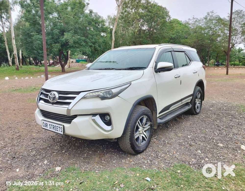 Toyota Fortuner 4x2 At 2.8 Diesel, 2020, Diesel