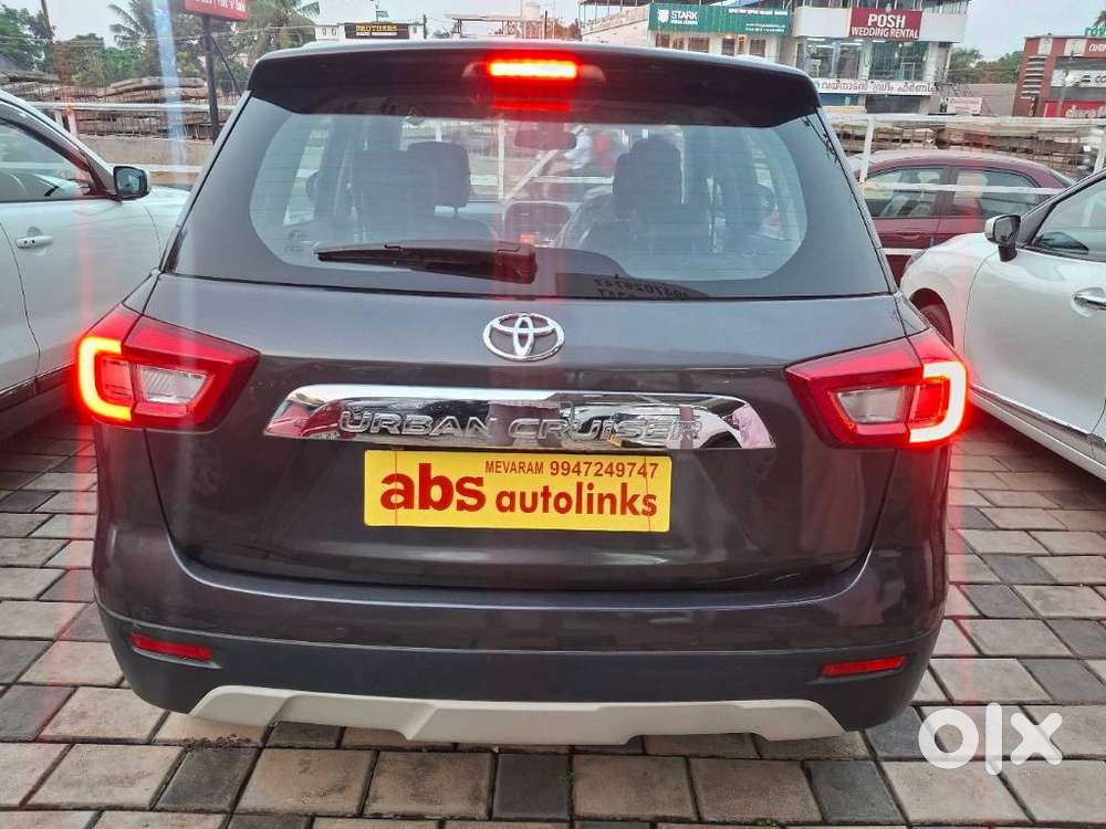 Toyota Urban Cruiser 1.5 Premium Grade At, 2022, Petrol