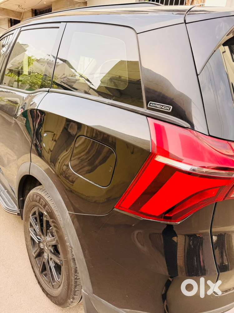 Mahindra Xuv700 Ax7 Diesel 2025