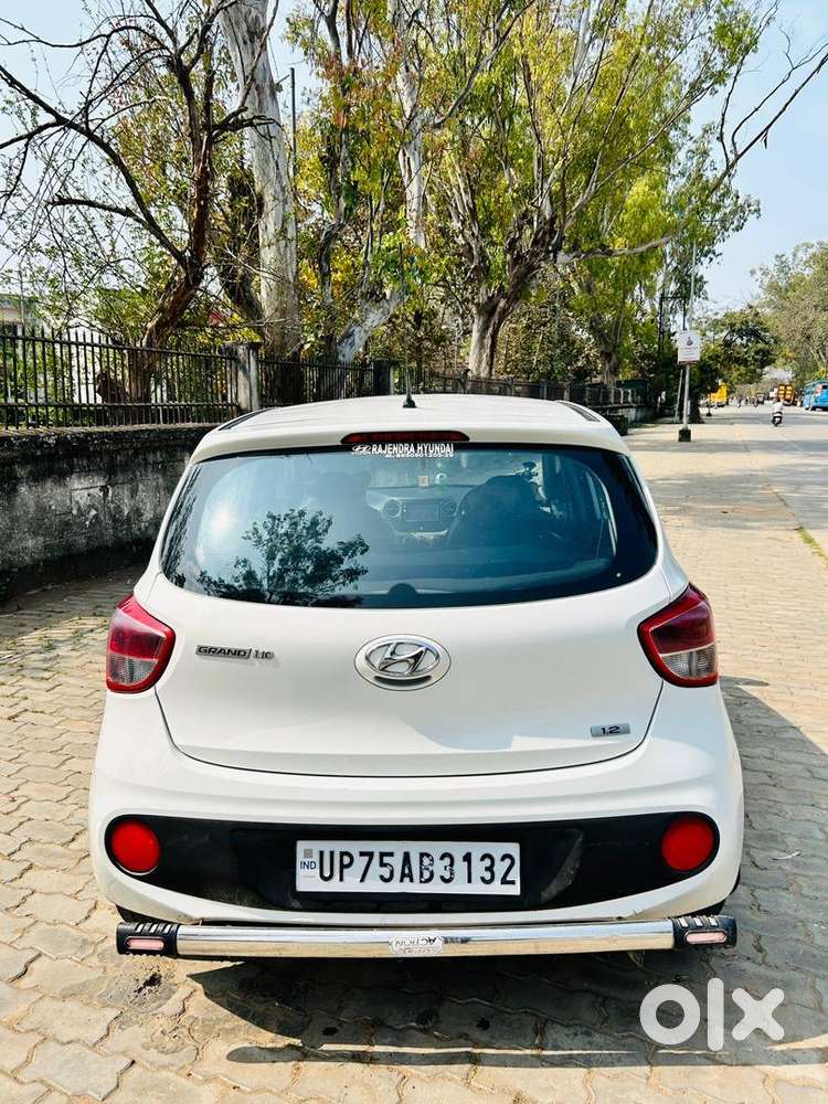 Hyundai Grand I10 Prime 2017 Petrol Well Maintained