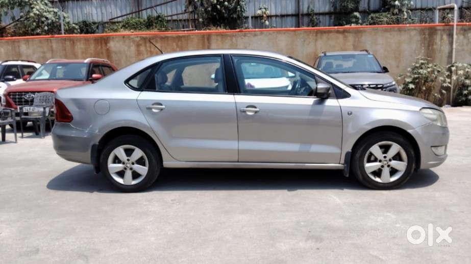 Skoda Rapid 1.5 Tdi At Elegance, 2015, Diesel