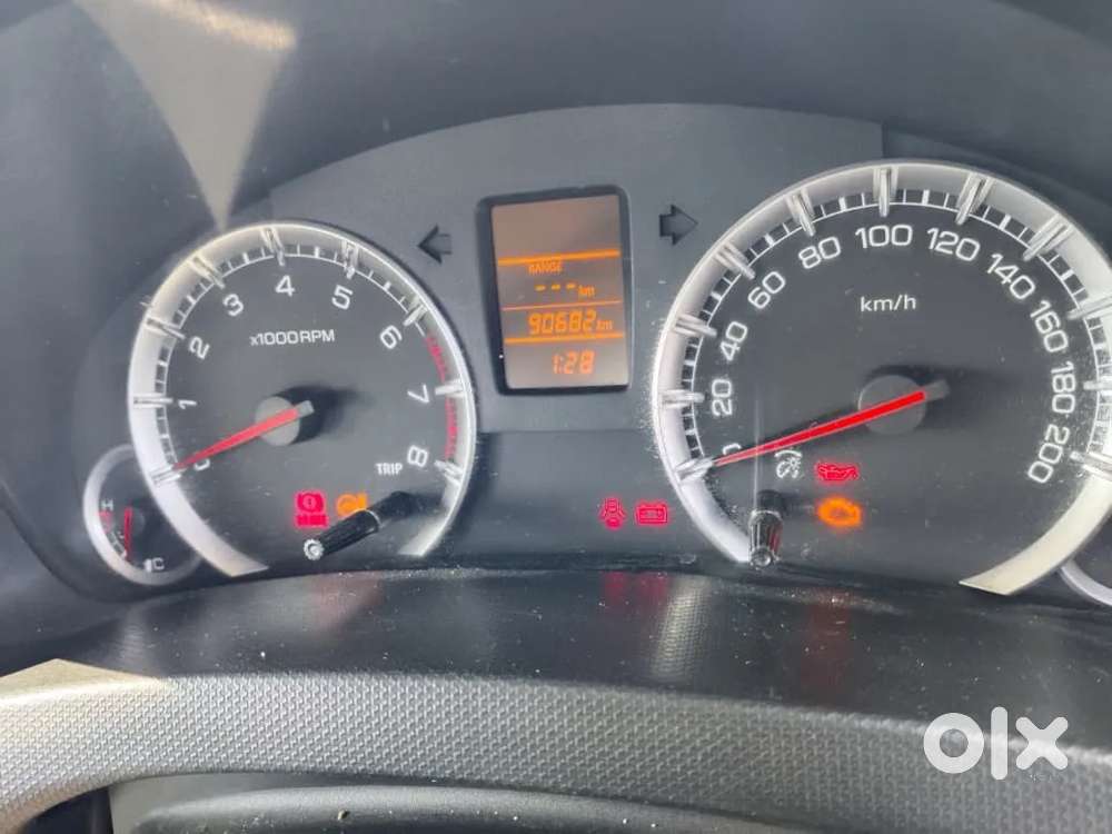 Maruti Suzuki Swift Dzire 1.3 Vxi, 2015, Petrol