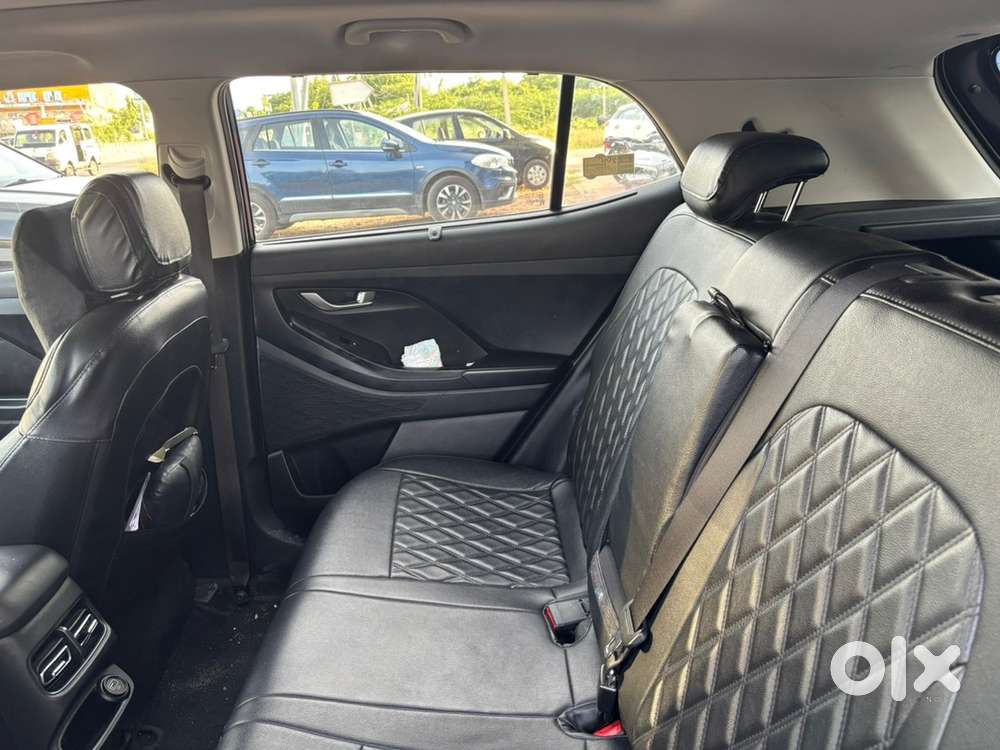 Hyundai Creta 1.5 S Plus 2023 Knight Edition