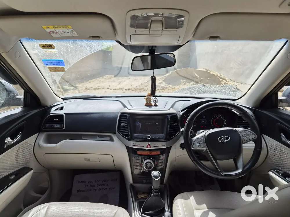 Mahindra Xuv300 Petrol + Cng 2022