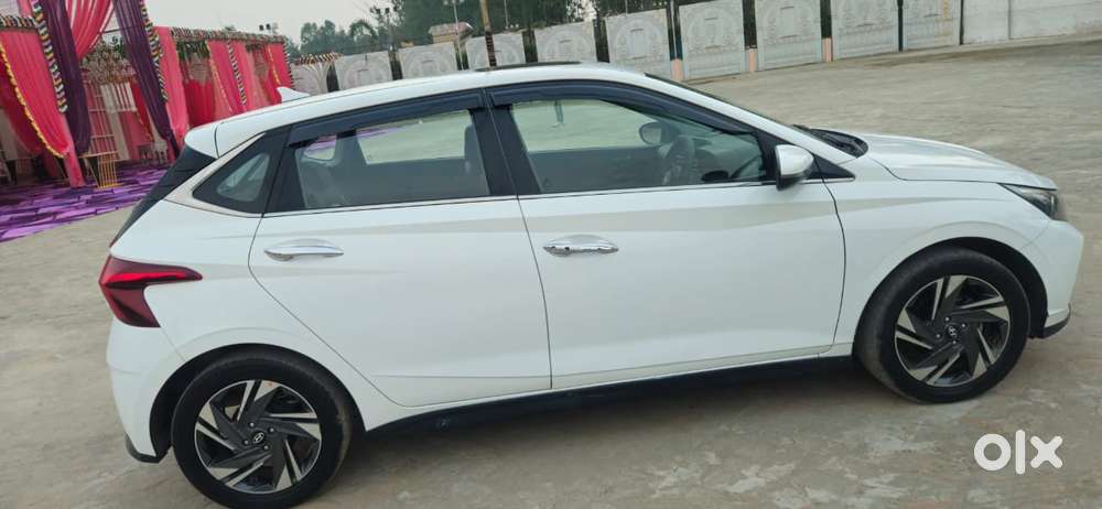 Hyundai I20 Asta 1.4 (o), With Sunroof Diesel, 2021, Diesel