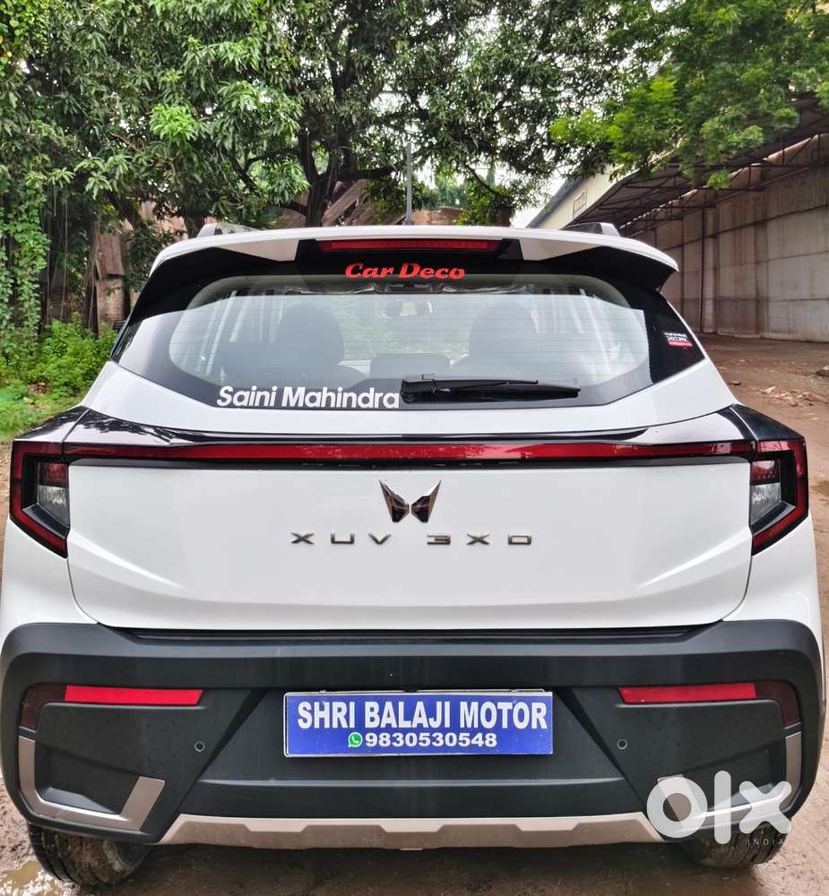 Mahindra Xuv 3xo Ax5 Pm Mt, 2024, Petrol