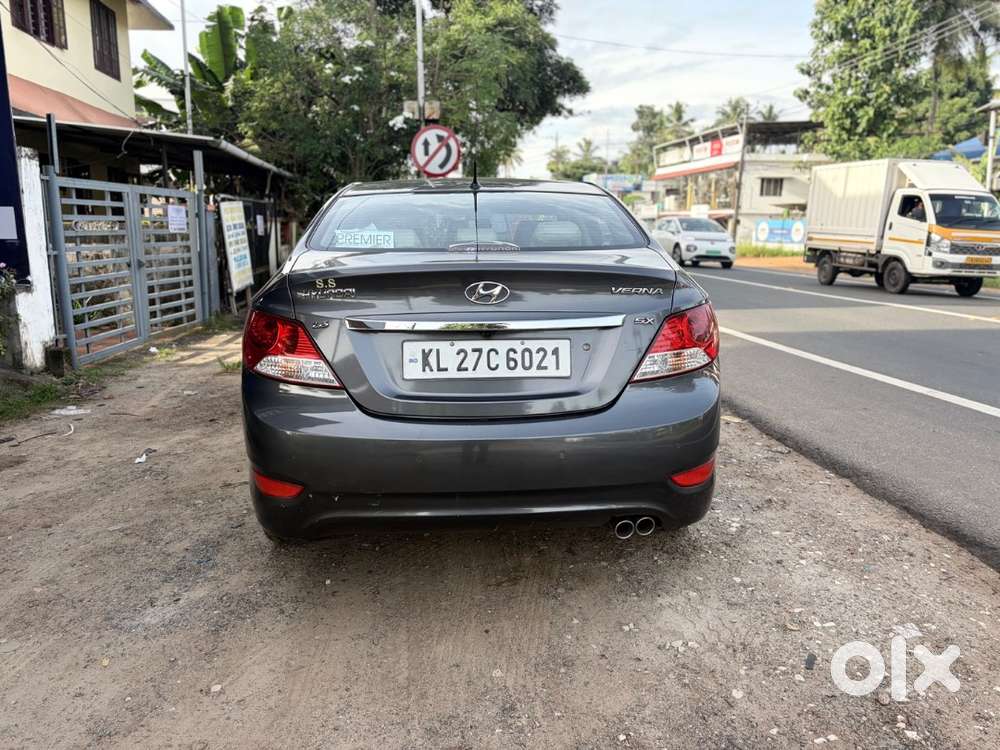 Hyundai Verna 2012 Petrol 32630 Km Driven