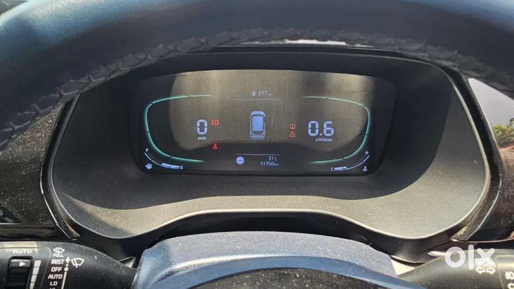 Kia Carens 2022 Petrol Well Maintained