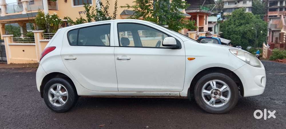 Hyundai I20 Petrol Asta Dual Tone, 2009, Petrol