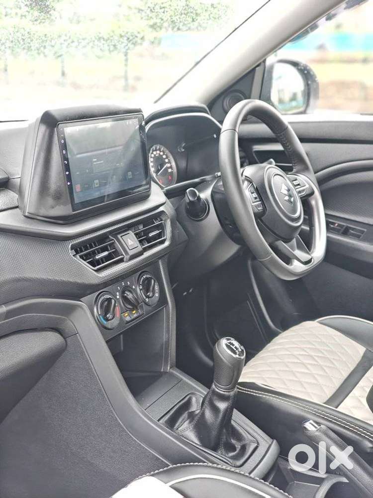 Maruti Suzuki Brezza 1.5 Lxi Cng, 2025, Cng & Hybrids