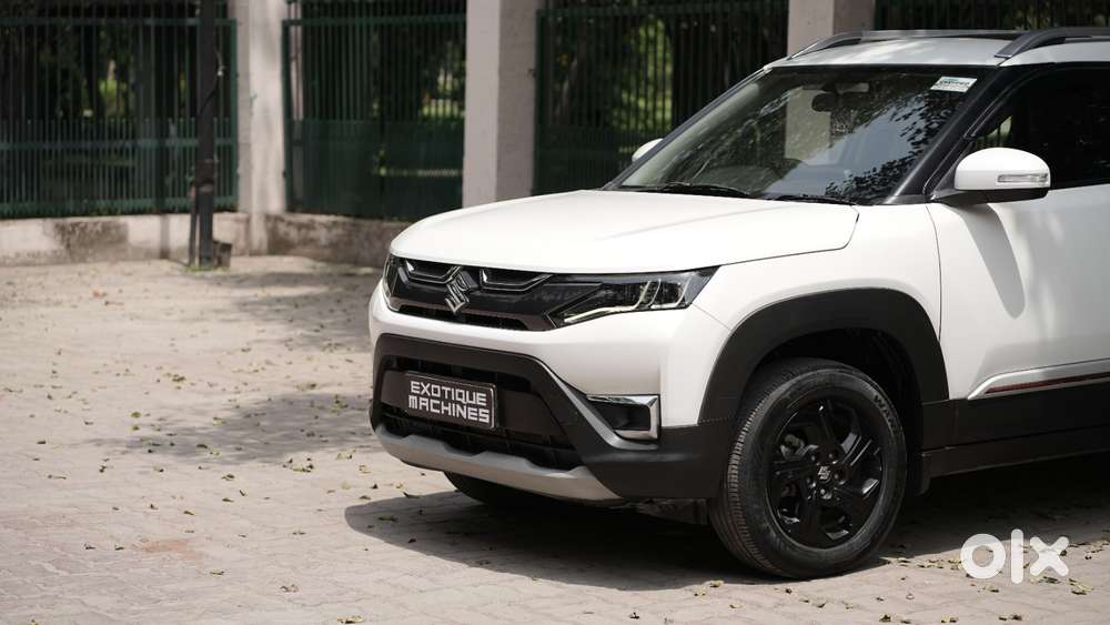 Maruti Suzuki Brezza 1.5 Zxi At Smart Hybrid, 2022, Petrol