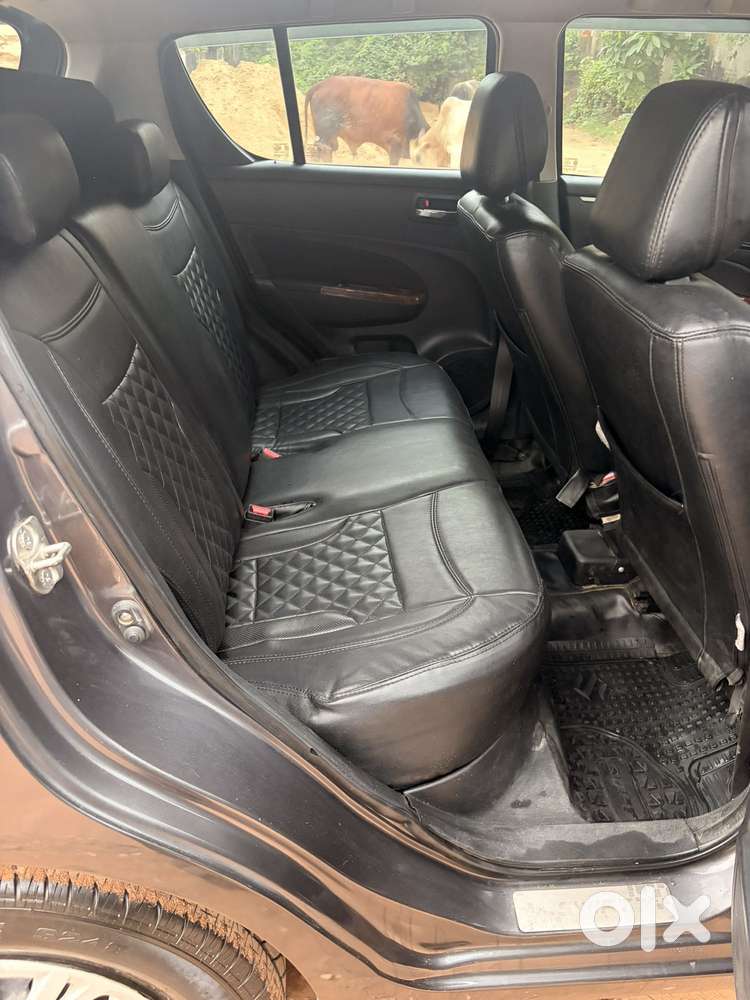 Maruti Suzuki Swift Vxi With Abs, 2017, Petrol