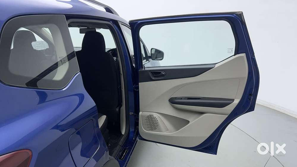 Renault Triber Rxt, 2021, Petrol