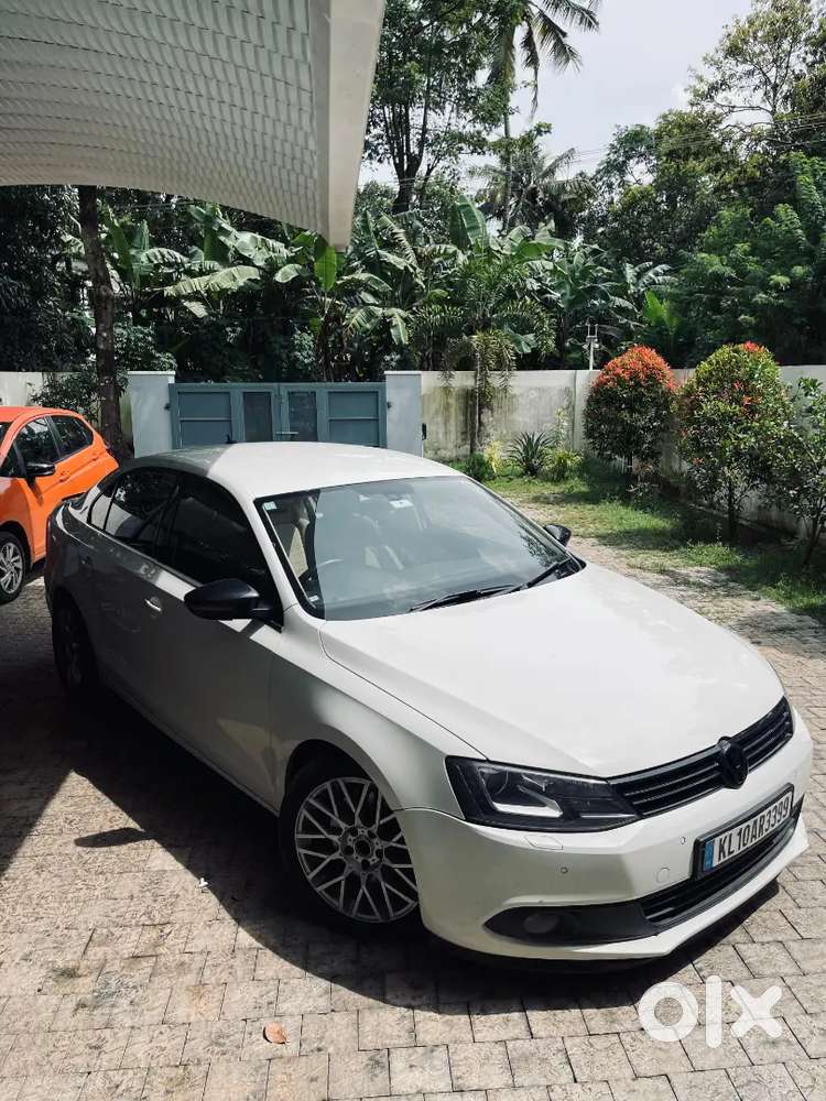 Volkswagen Jetta 2014 Petrol 100000 Km Driven