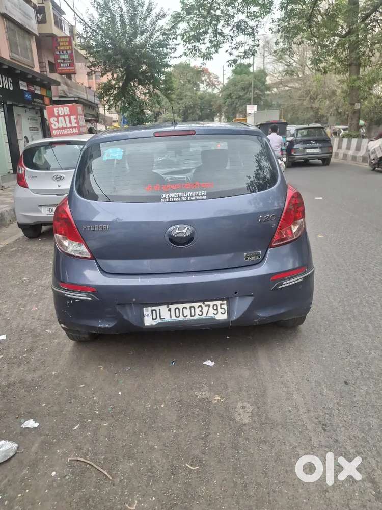 I20 Sportz 2012model(may)
3rd,owner
Petrol/cng,(not,on,paper)km=80,000