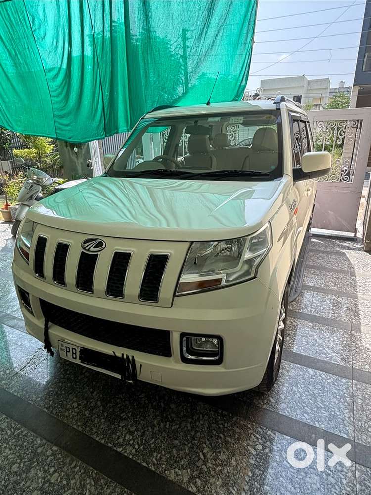 Mahindra Tuv 300 2018