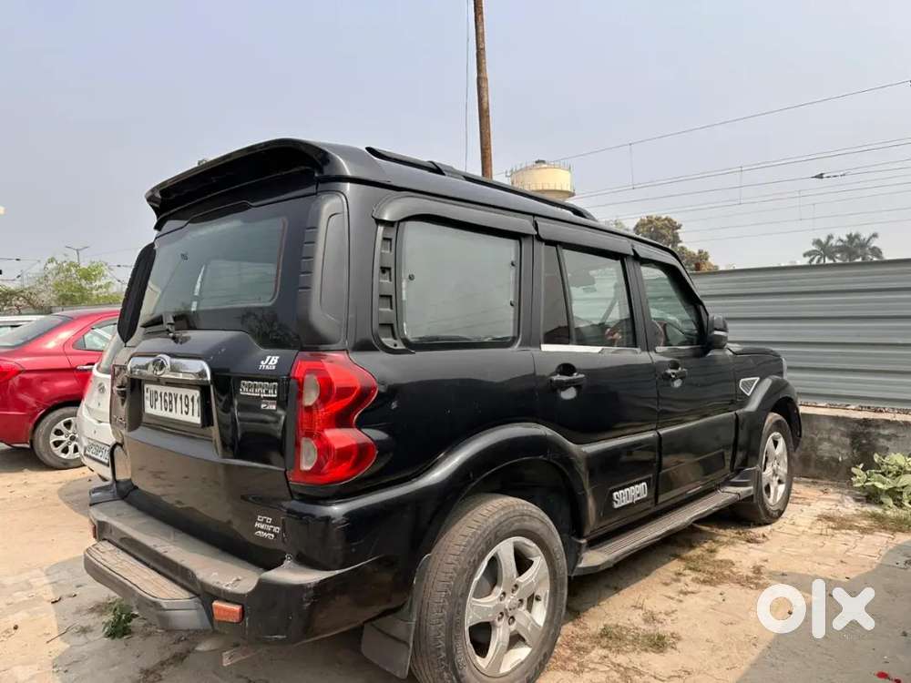 Top Model S11 Black Color