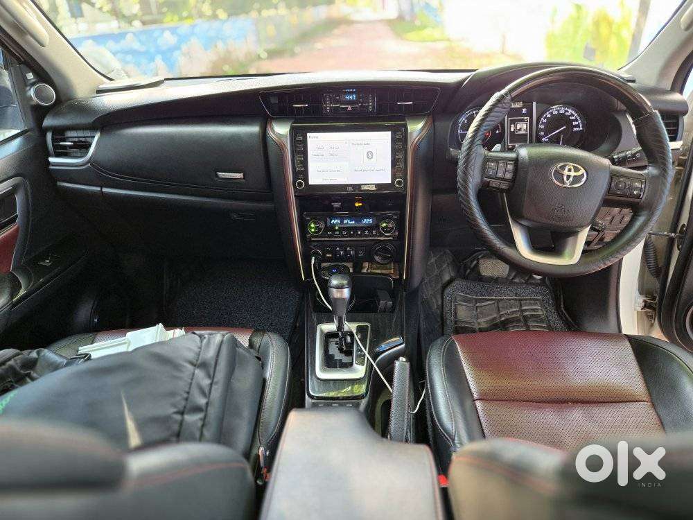 Toyota Fortuner Legender 4x4 At 2.8, 2022, Diesel