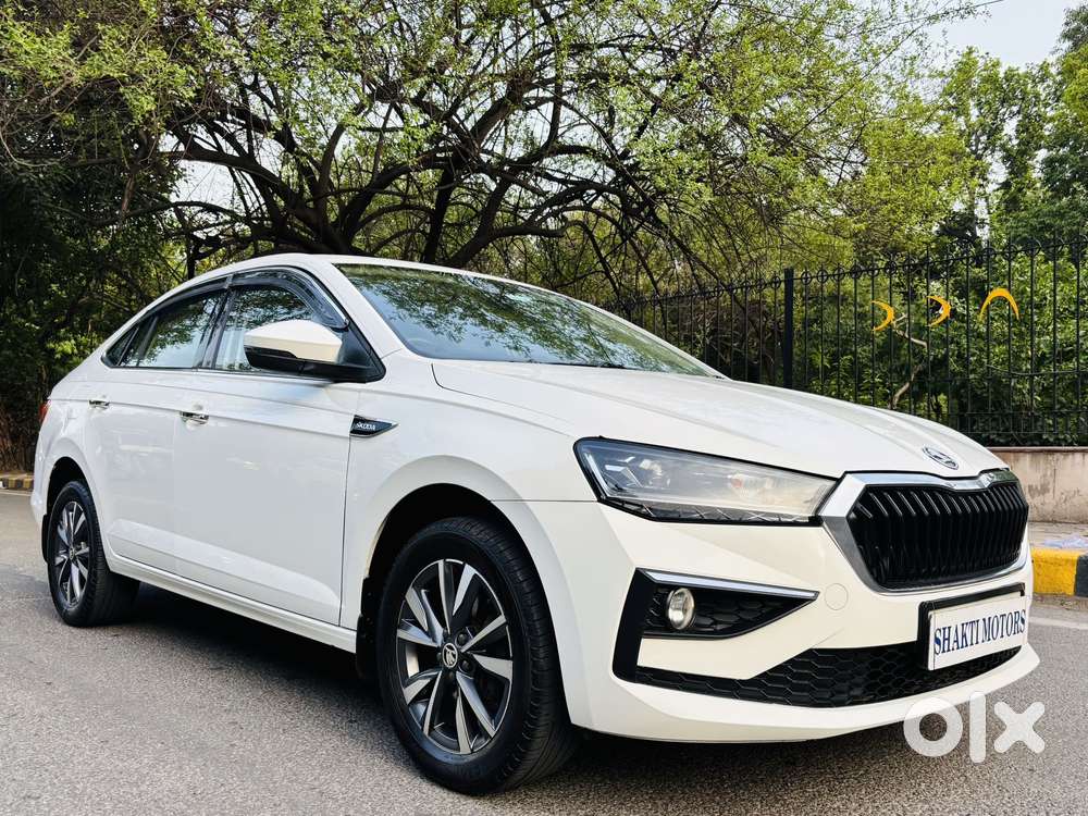 Skoda Slavia Style 1.0l Tsi At, 2023, Petrol