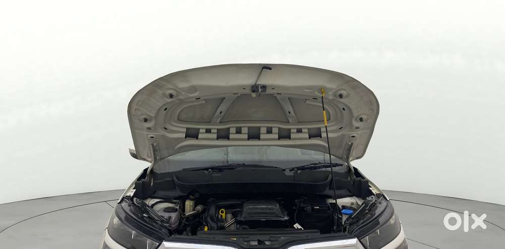 Skoda Kushaq 1.0 Tsi Active, 2022, Petrol