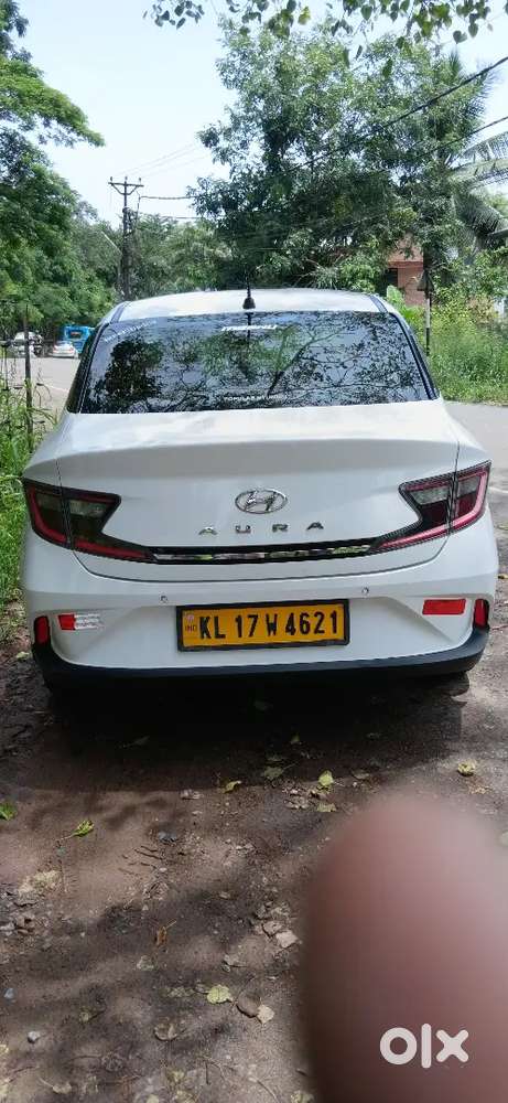 Hyundai Aura Cng