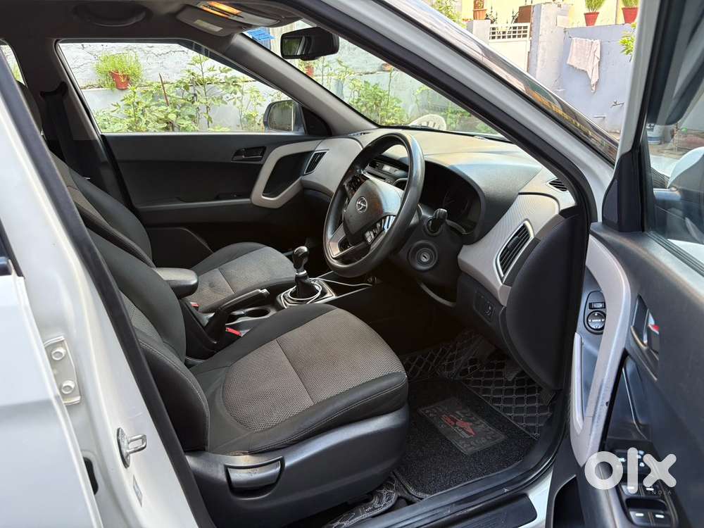 Hyundai Creta 2017 Petrol 75000 Km Driven