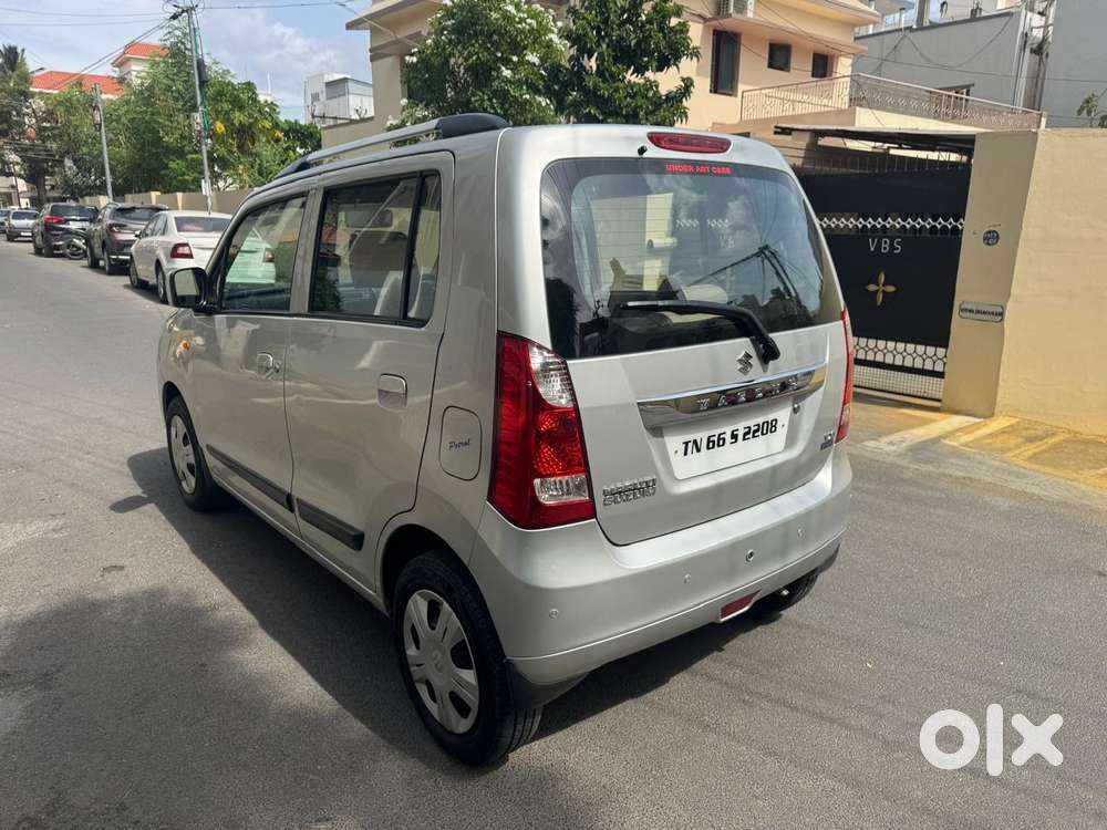 Maruti Suzuki Wagon R 1.0 Vxi Plus (o) Amt, 2016, Petrol