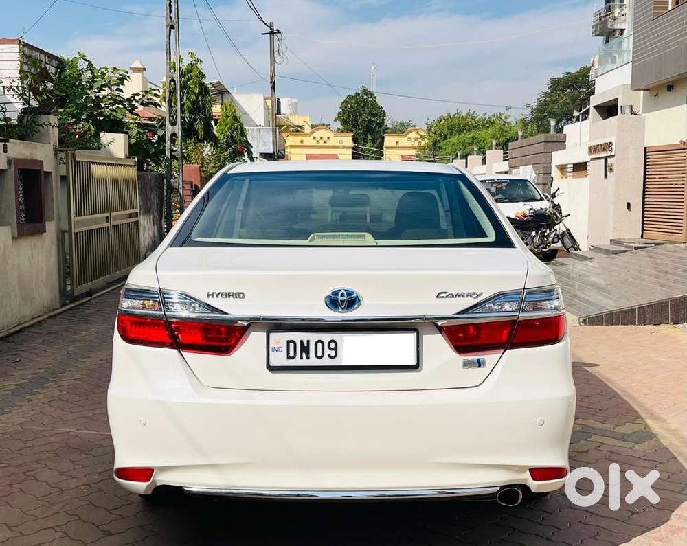 Toyota Camry Hybrid 2.5, 2015, Petrol