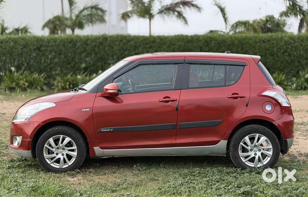 Maruti Suzuki Swift Ddis Zdi, 2012, Diesel