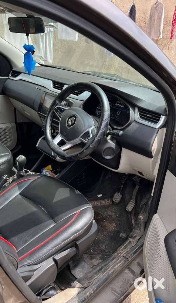 Renault Triber Rxz, 2021, Petrol