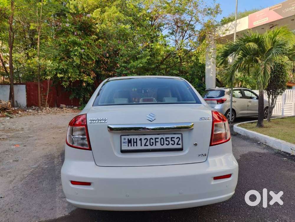 Maruti Suzuki Sx4 Zxi Mt Bsiv, 2010, Petrol