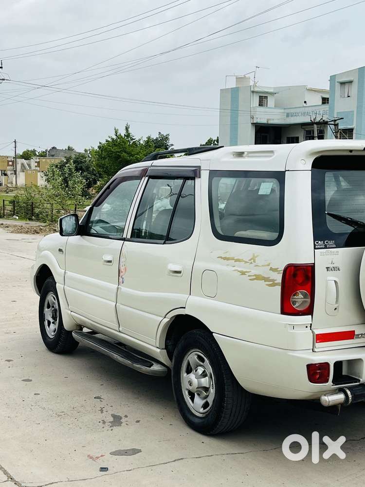 Tata Safari 2.0 Kryotec Xe, 2010, Diesel