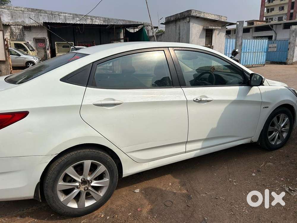 Hyundai Car Diesel 2012
