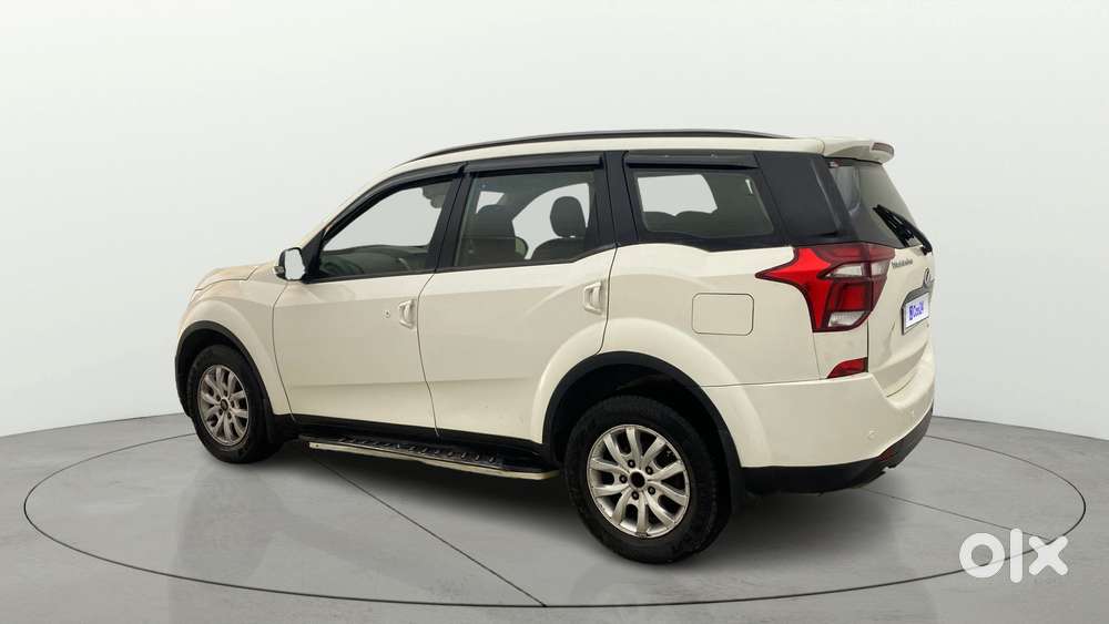 Mahindra Xuv500 W9 At 1.99, 2018, Diesel