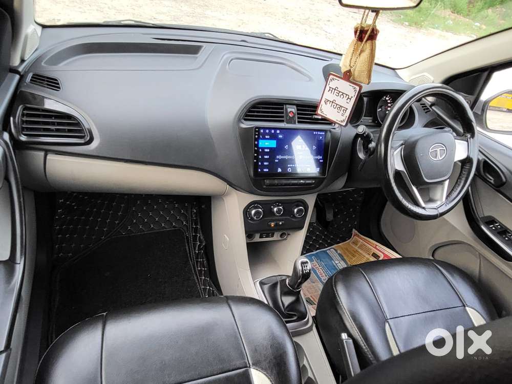 Tata Tiago 1.2 Revotron Xt (o), 2017, Petrol